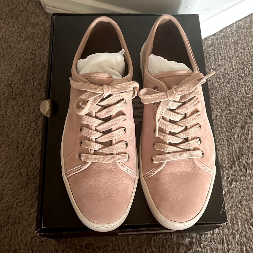 FRYE Peggy low lace blush goat nubuck size 7